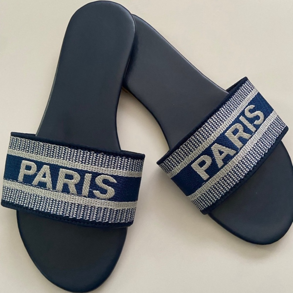 Paris Slide Sandals in Black and Silver
